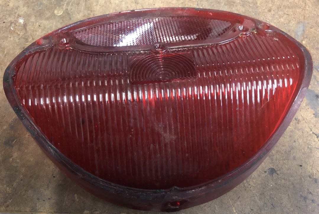 88 Tail Light Lens Back Upside Down.jpg